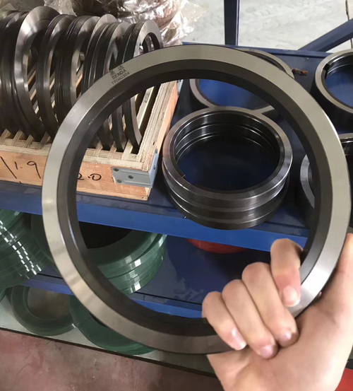 أحدث حالة شركة حول شفرة قص دوارة D700x360x50mm لقطع سمك الفولاذ المقاوم للصدأ 3-16mm